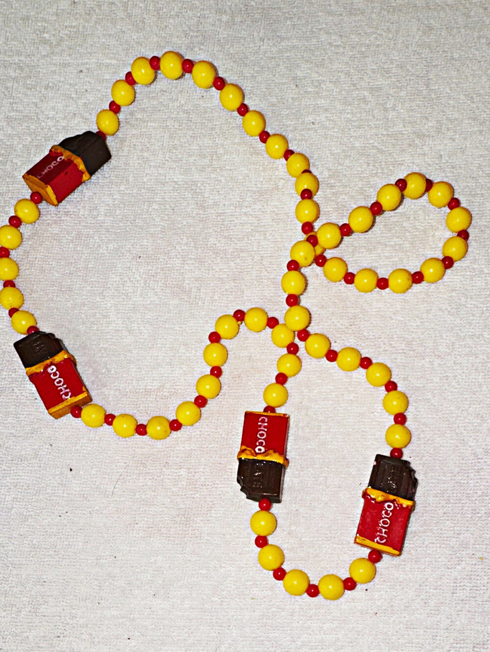 Choco Bar Charm Beaded Necklace Plastic Mardi Gras Doubloon Red Yellow